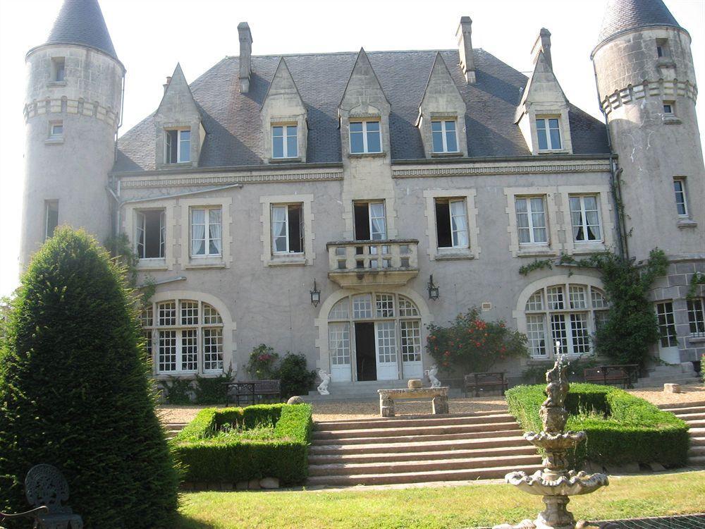 Chateau De Montbrun Hotel Saint-Michel-Chef-Chef Kültér fotó